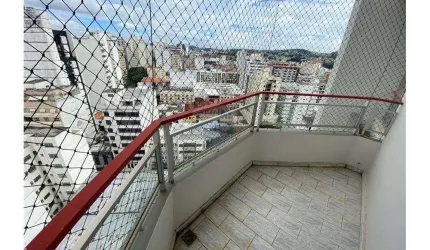 Apartamento de 1 quarto todo mobiliado e 1 vaga de garagem no centro.