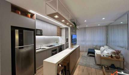 Apartamento com 03 dormitórios no Glória