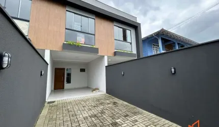 Casa com 3 quartos no Guanabara em Joinville
