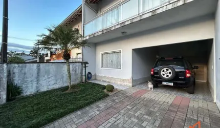 Casa com 3 quartos no Floresta em Joinville