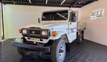 Toyota band jipe cap.de aço chas. curto diesel  - cinza - 1995/1996