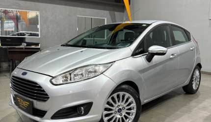 New fiesta 1.6 flex ano 2014 automático 