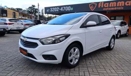 Chevrolet onix hatch lt 1.4 8v flexpower 5p mec.