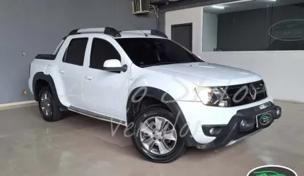 Renault duster oroch 2016 2.0 16v flex dynamique 4p manual