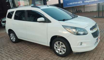 O carro esta bem conservado