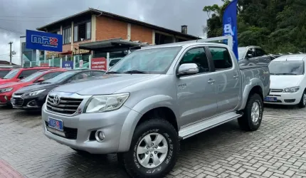 Toyota hilux cd srv 4x4 2.7 flex 16v aut.