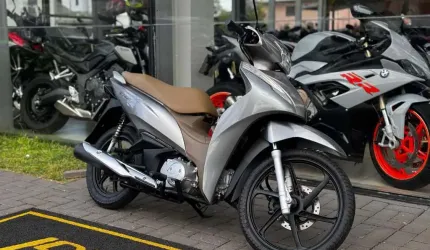 Honda biz 125 . - prata - 2018/2019