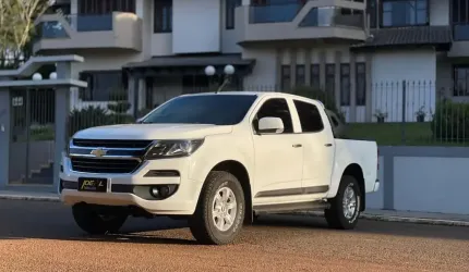 Chevrolet s-10 pick-up advantage 2.5 4x2  - branca - 2016/2017