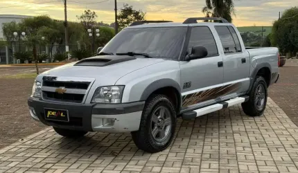 Chevrolet s-10 pick-up rodeio d - prata - 2011/2011
