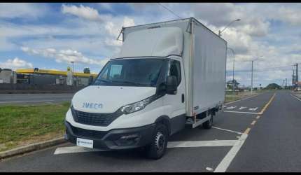 Iveco daily 2.3 hpi diesel 30-130 furgão manual