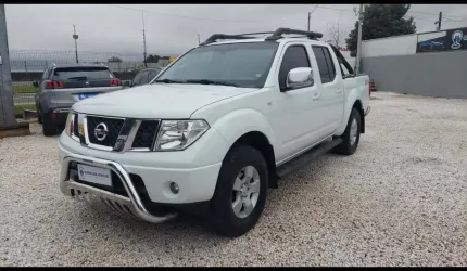 Frontier 2.5 le 4x4 cd turbo eletronic diesel 4p manual