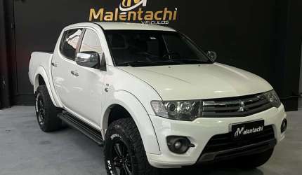 Mitsubishi l200 triton 2015 3.5 hpe 4x4 cd v6 24v flex 4p automático