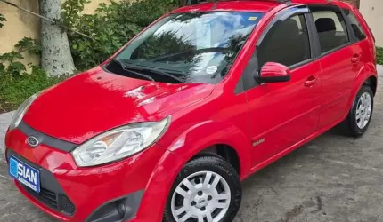 Ford fiesta hatch class 1.6 8v 4p 2013