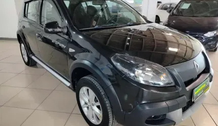 Renault sandero stepway hi-power 1.6 8v 5p  - preta - 2013/2014