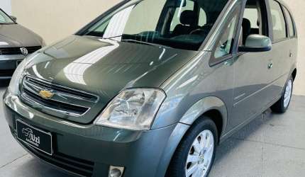 Automatizada com apenas 129.000 km