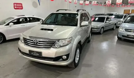 Toyota hilux sw4 srv 4x4 2015