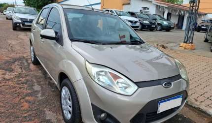 Ford fiesta 1.6 mpi sedan 8v flex 4p manual