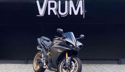 Yamaha yzf r1 2010