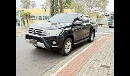 Toyota hilux diesel automático