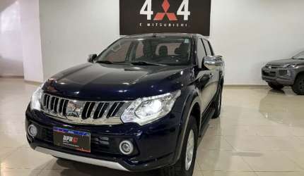 Mitsubishi l200 triton 2.4 16v turbo diesel sport hpe top cd 4p 4x4 automático