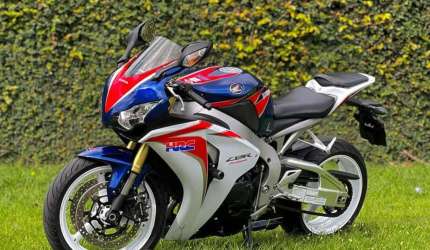 Honda cbr 1000rr 2011