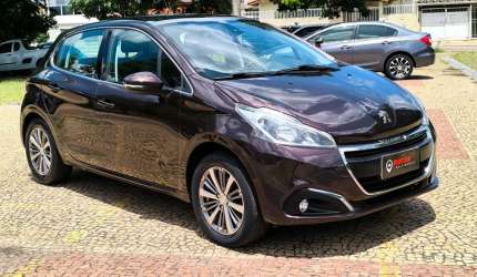 Peugeot 208 griffe 1.6 flex 16v 5p aut. - 2017