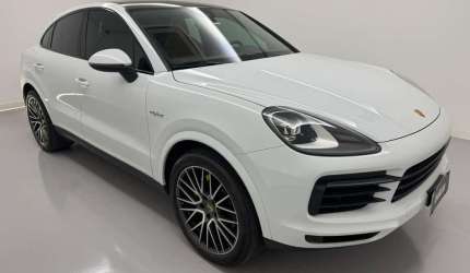 Porsche cayenne 2021