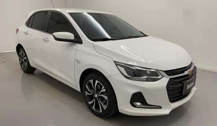 Onix 1.0t premier aut