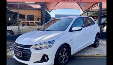 Onix hatch lt 1.0 12v flex 5p mec.