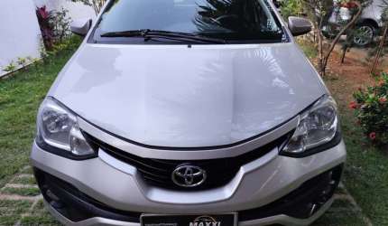 Toyota etios hatch 1.5 16v 4p flex xls automático
