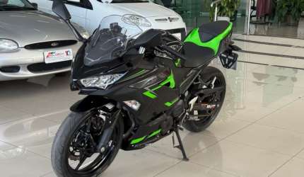 Kawasaki ninja 400