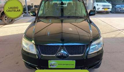 Mitsubishi pajero tr4 flex hp 2012