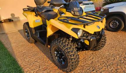 Quadriciclo can am outlander 570l max 4x4 duplo