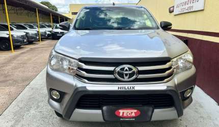 Toyota hilux 2.8 std 4x4 cd 2017