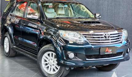 Hilux sw4 srv - 3.0 turbo diesel 2013 - aceitamos troca e financiamos!