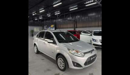 Ford fiesta sed. 1.6 8v flex 4p  - prata - 2010/2011