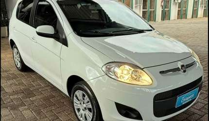 Fiat palio attractive 1.0 8v 2015