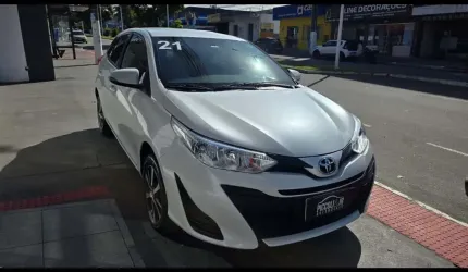 Yaris xl live 1.3 automático 