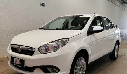 Grand siena essence 1.6 flex completo 2015