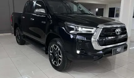 Toyota hilux cd srx 4x4 2.8 tdi 16v diesel aut.