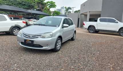 Etios hatch 1.5 xs