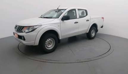 Mitsubishi l200 triton 2023 2.4 16v turbo diesel gls cd 4x4 automático