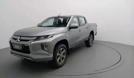 Mitsubishi l200 triton 2023 2.4 16v turbo diesel sport gls cd 4p 4x4 automático