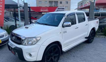 Toyota hilux srv cd 4x4 3.0 2011.