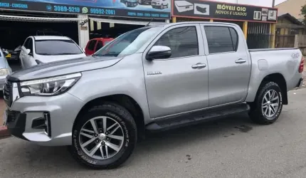 Toyota hilux cabine dupla cd sr chall 4x4