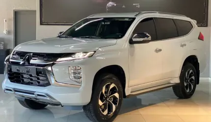 Mitsubishi pajero sport hpe 2.4 