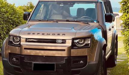Land rover defender 2.0 p300 g 110 hse 