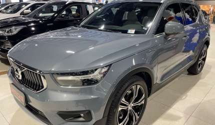 Volvo xc-40 t5 