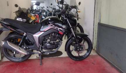 Haojue dk 160 cbs  impecavel com apenas 6.000km