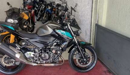 Kawasaki  z 400 abs impecavel com 13.000km